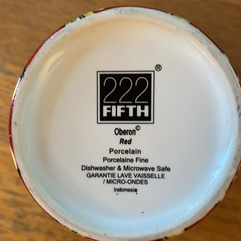 Two 222 FIFTH Mugs - Picture 4 of 5